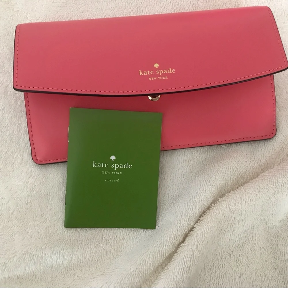 NWOT - Kate Spade Laurel Way Pink Blush Zip Wallet Soft Guava